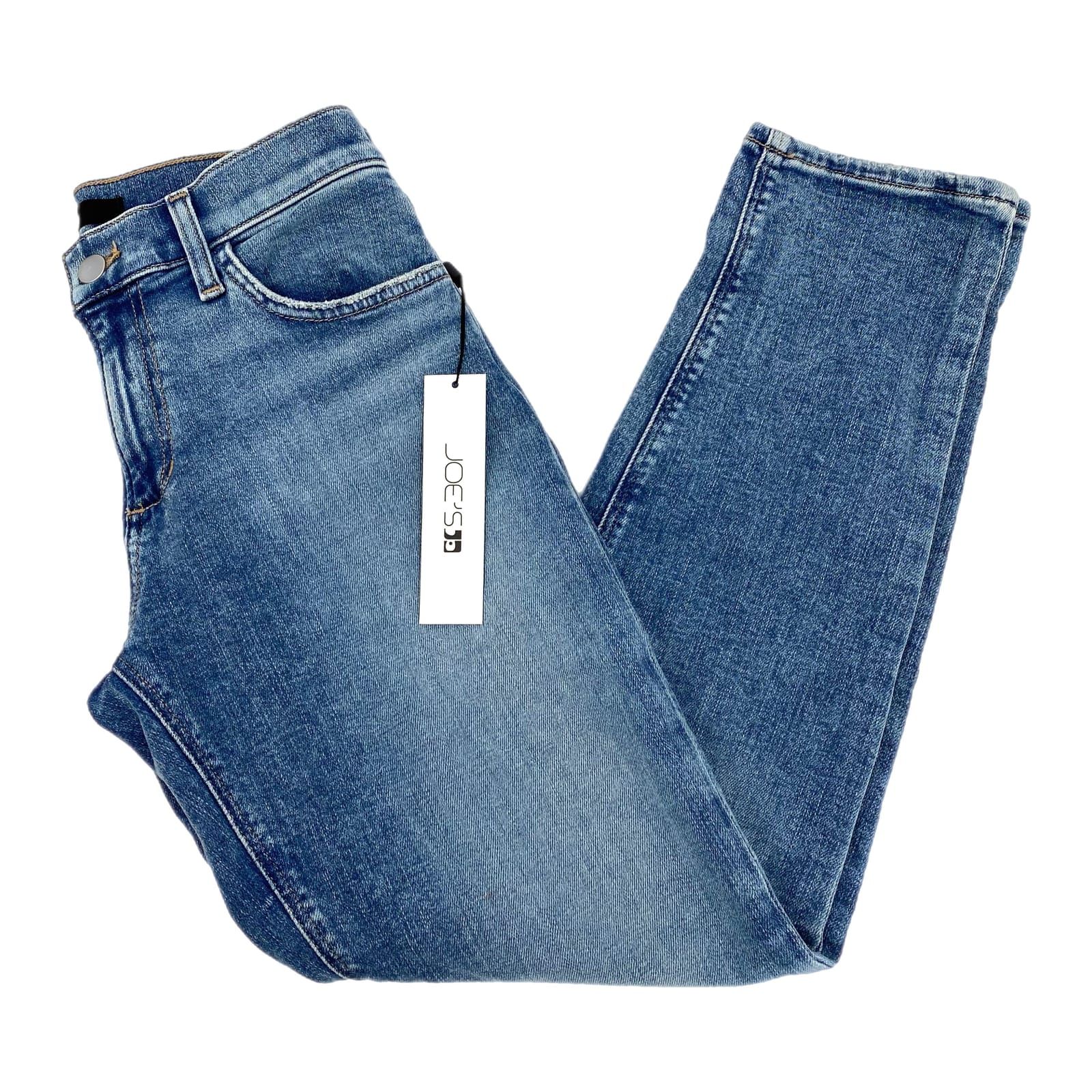 Joe's Jeans Blue Light Wash Bobby Mid-Rise Tapered Boyfriend Jeans