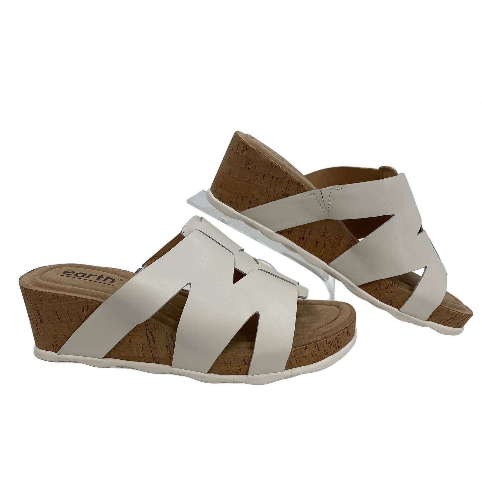 Earth White Willow Wedge Sandals