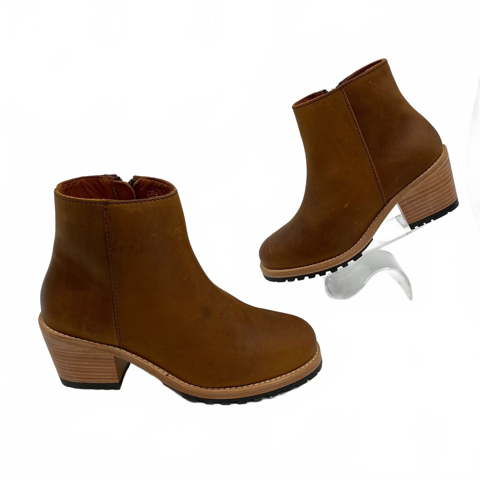 Patina Tan Ankle Boots Lug Sole Chelsea Boot