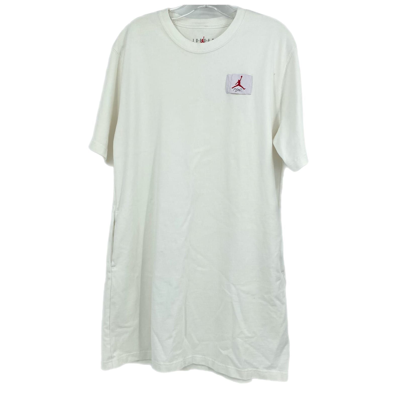 Nike Cream Classic Pullover T-Shirt
