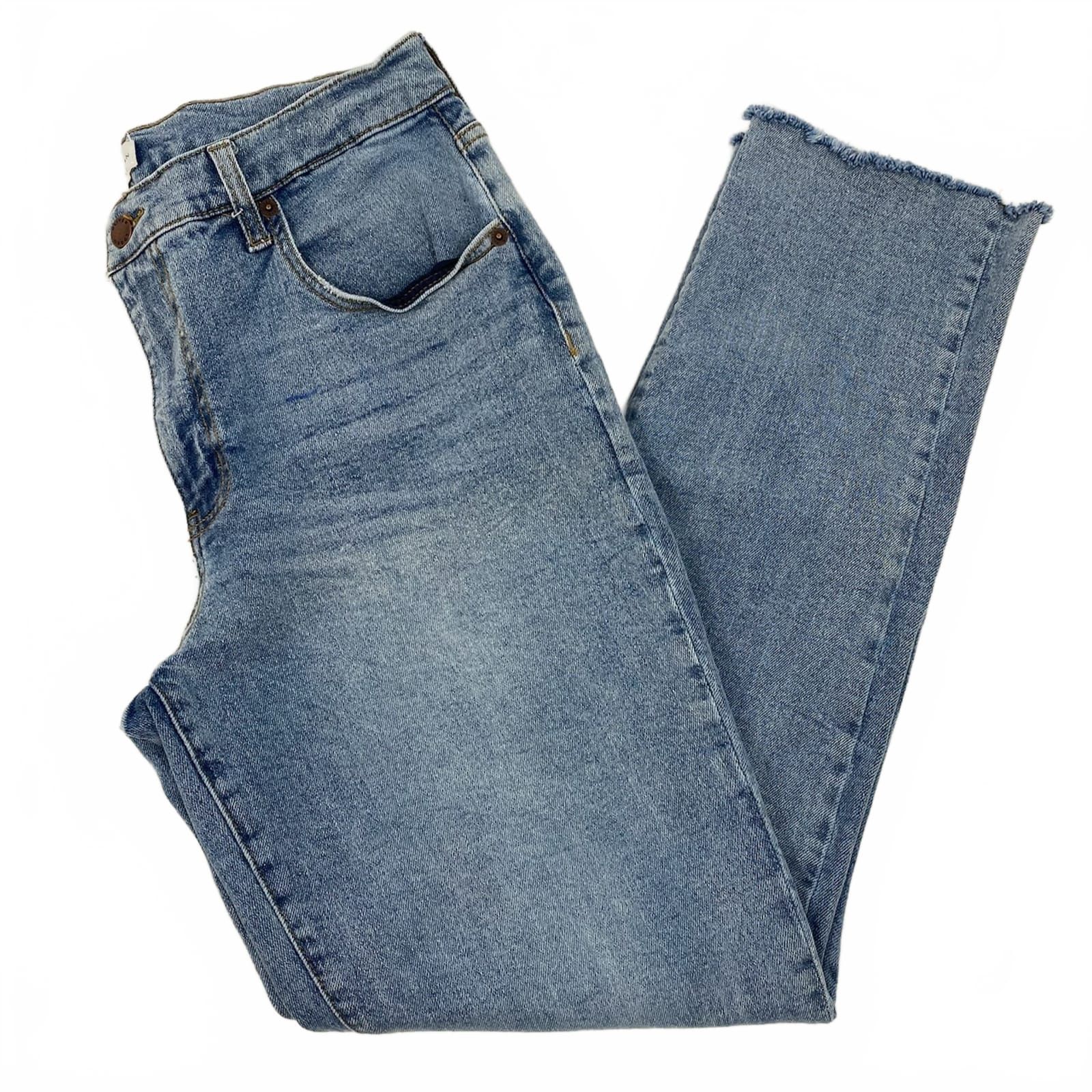 Oliver Logan Light Wash Crosby Tapered Leg Jeans