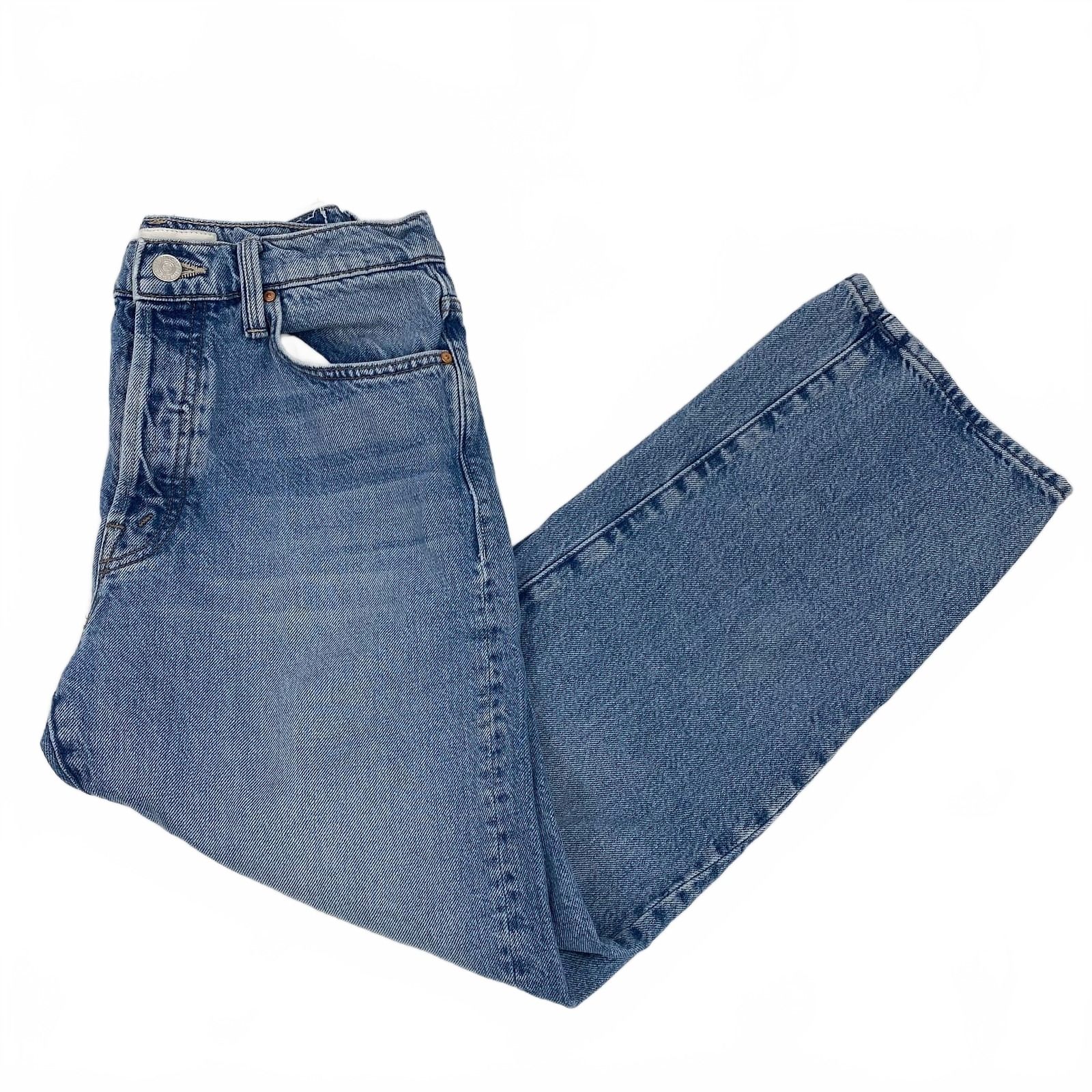 MOTHER Blue Jeans The Ditcher Crop Ankle Cropped