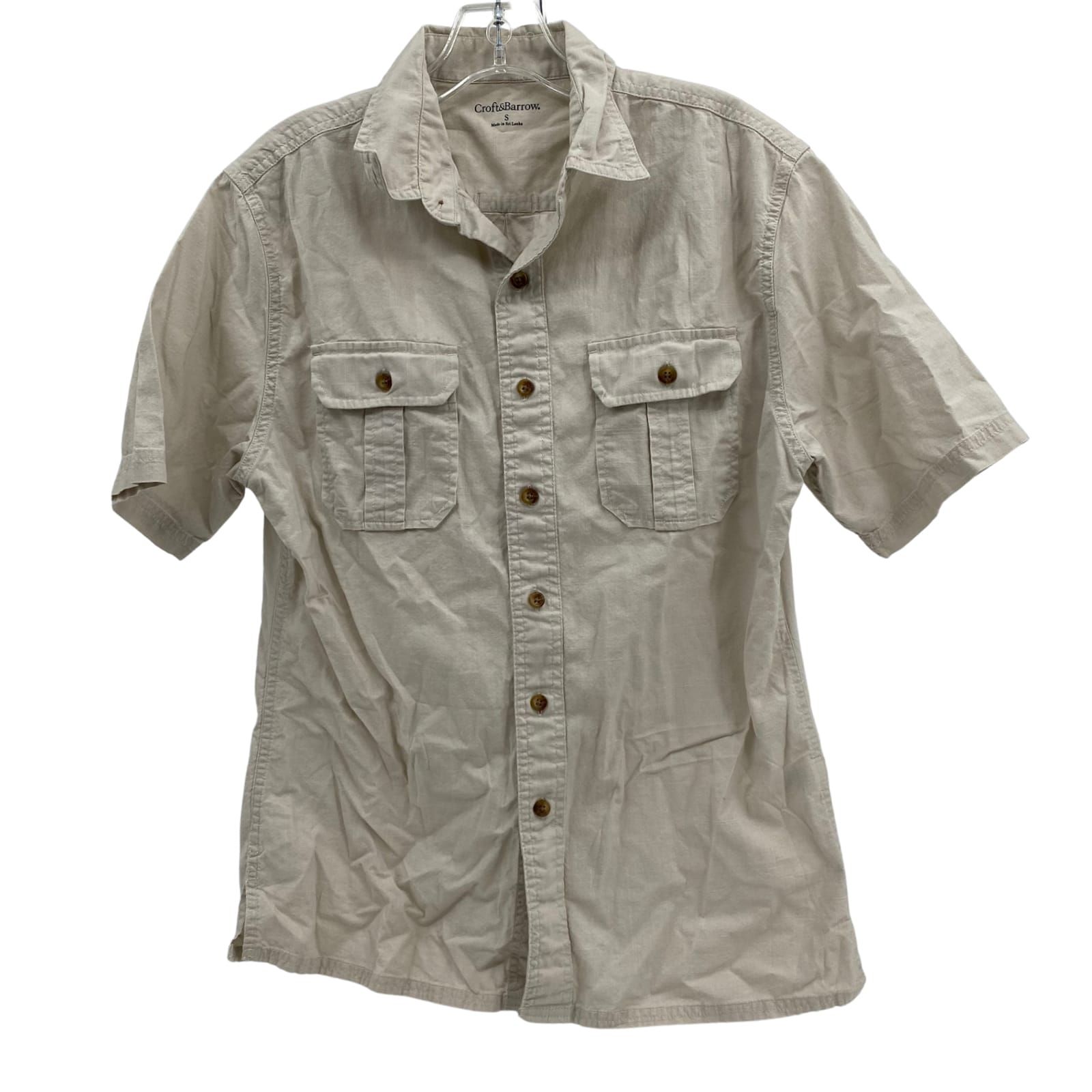 Croft & Barrow Beige Short Sleeve Button-Up Shirt