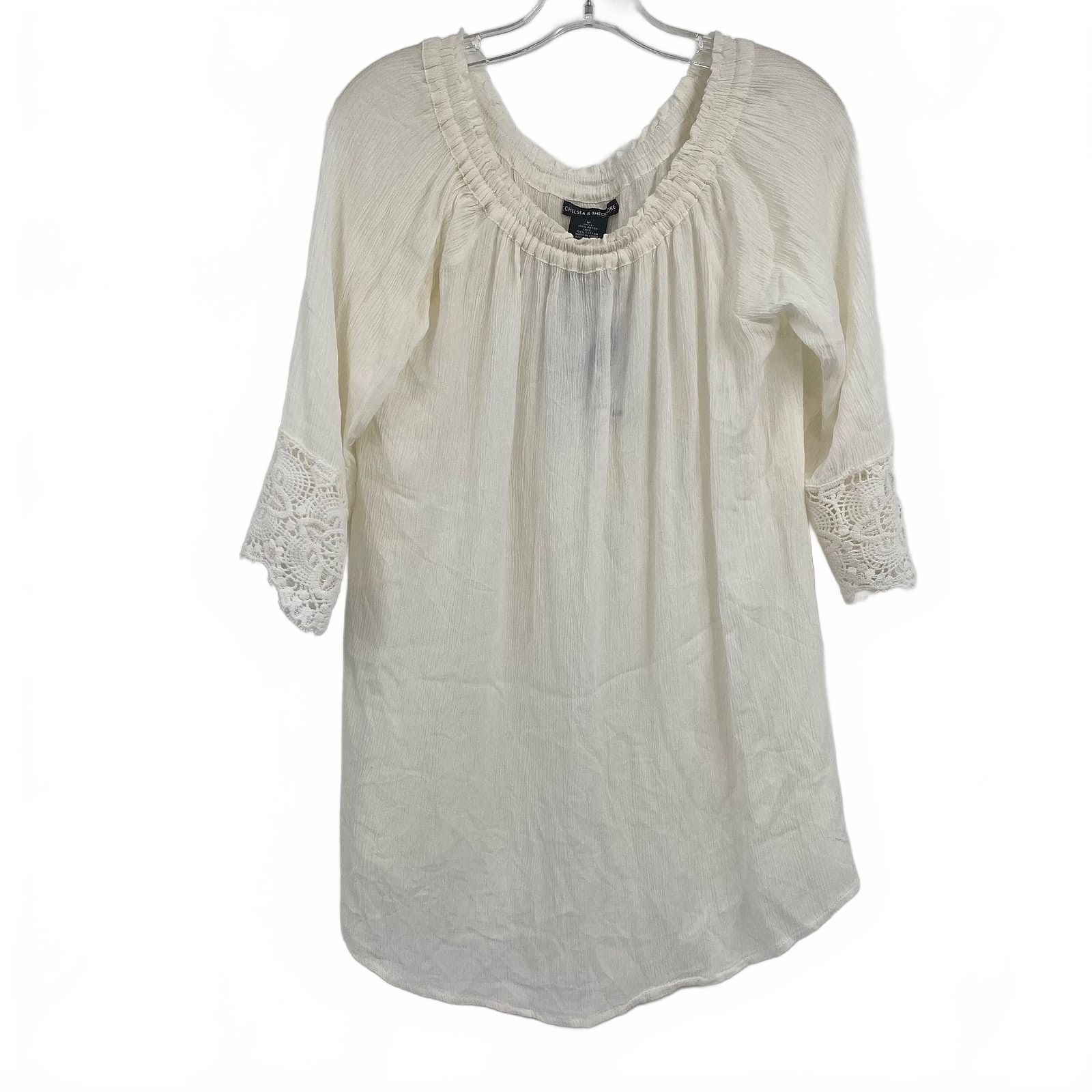 Chelsea & Theodore White Rayon Lace Blouse