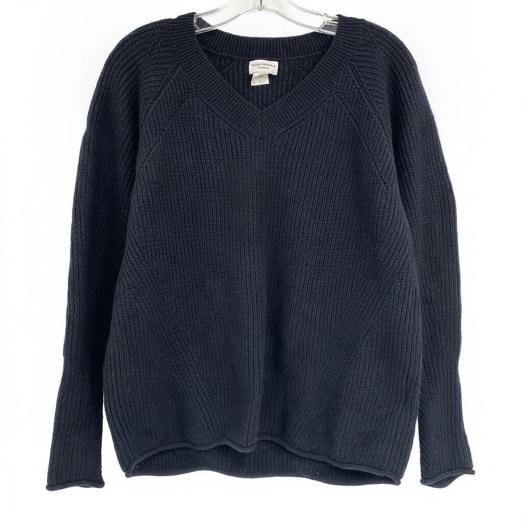 Club Monaco Black V-Neck Cashmere Knit Sweater