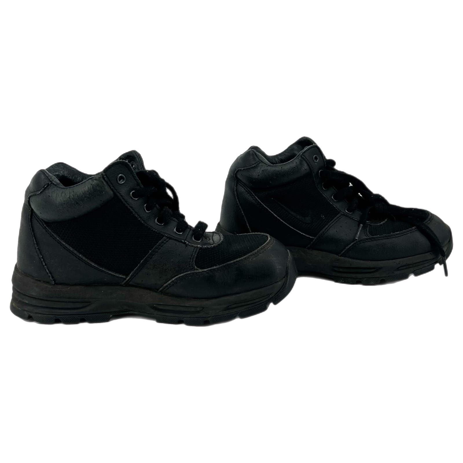 Nike Black Athletic Sneakers for Boys