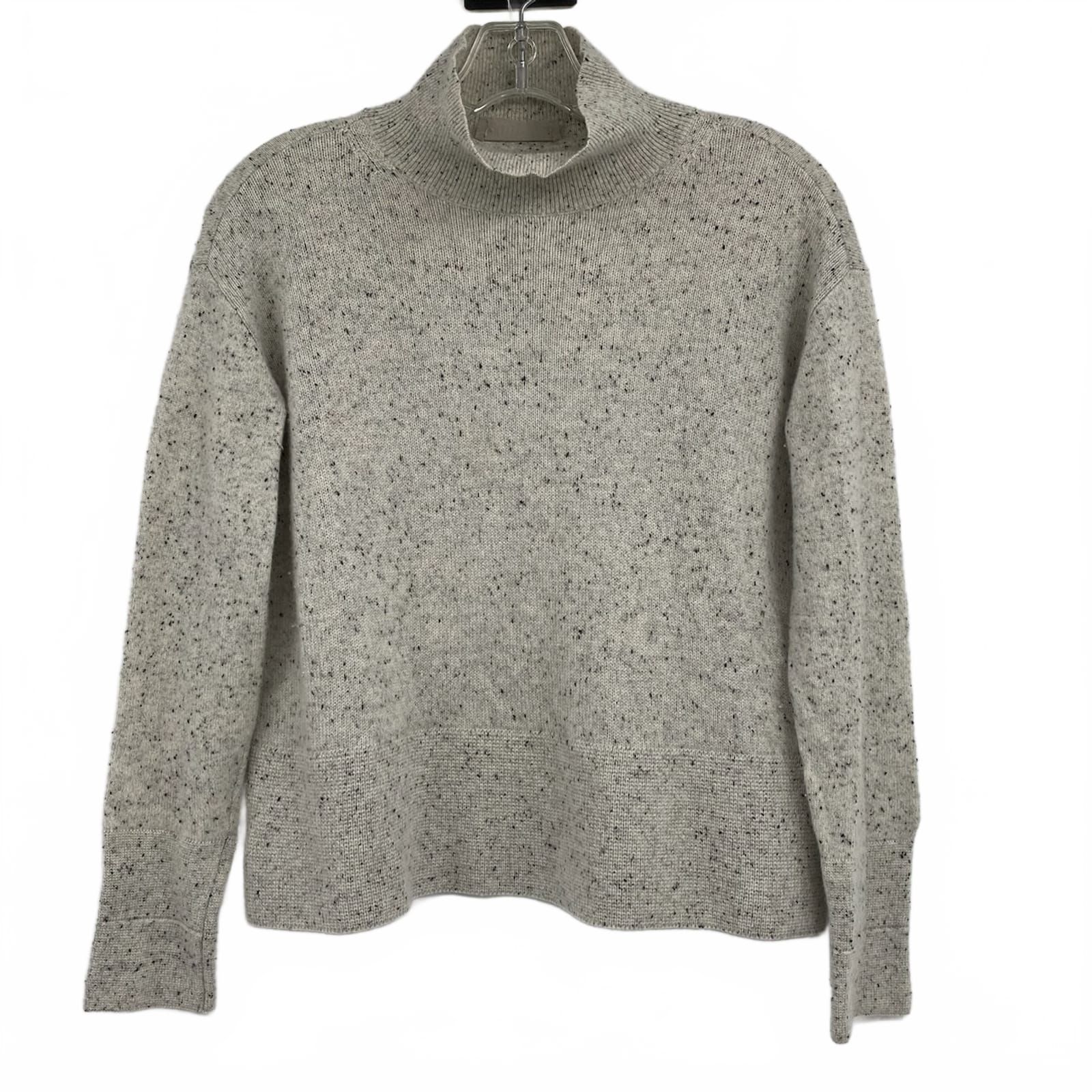 Everlane Beig​e/Black Speckled Mock Neck Cashmere Sweater