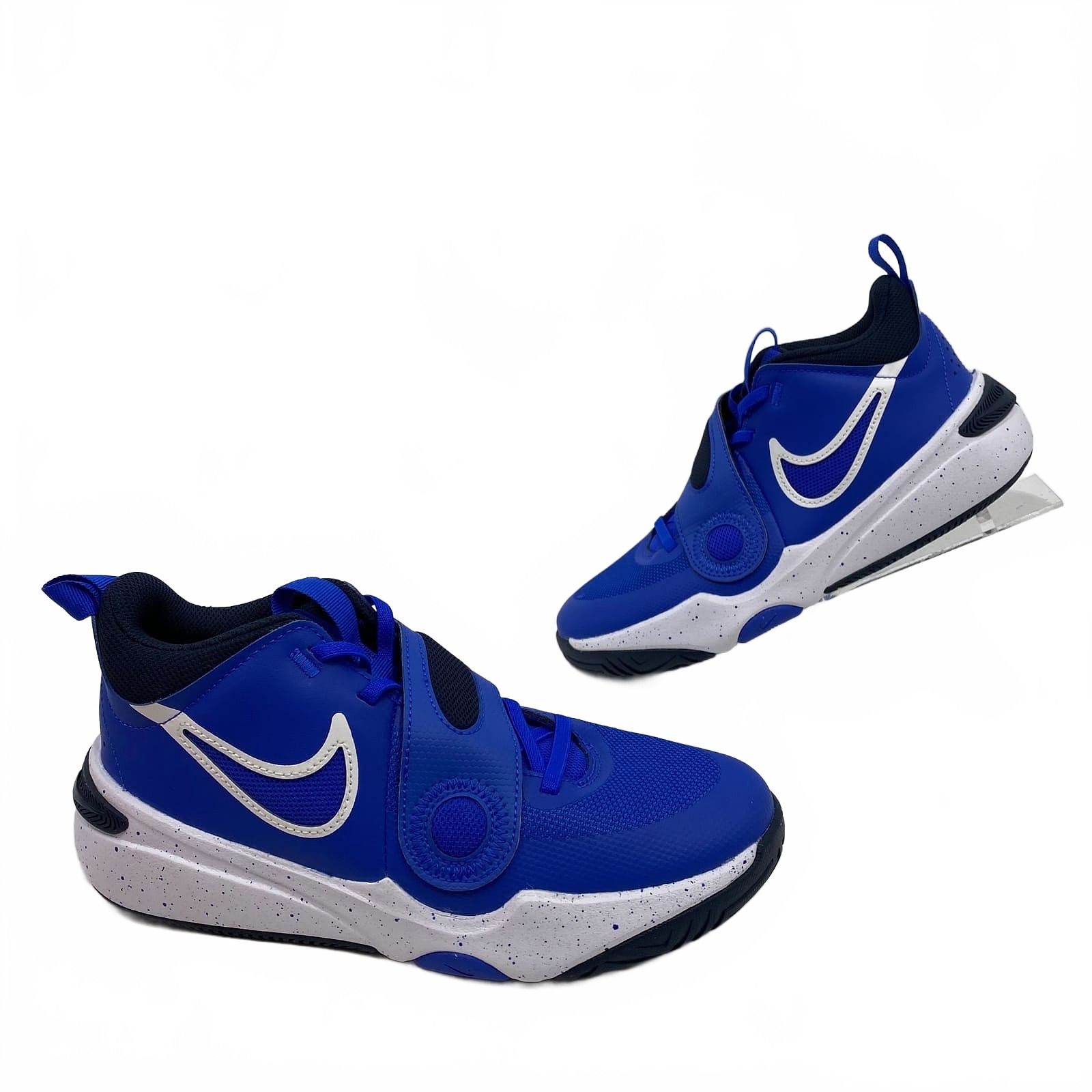 Nike Hustle D11 Hyper Royal Sneakers