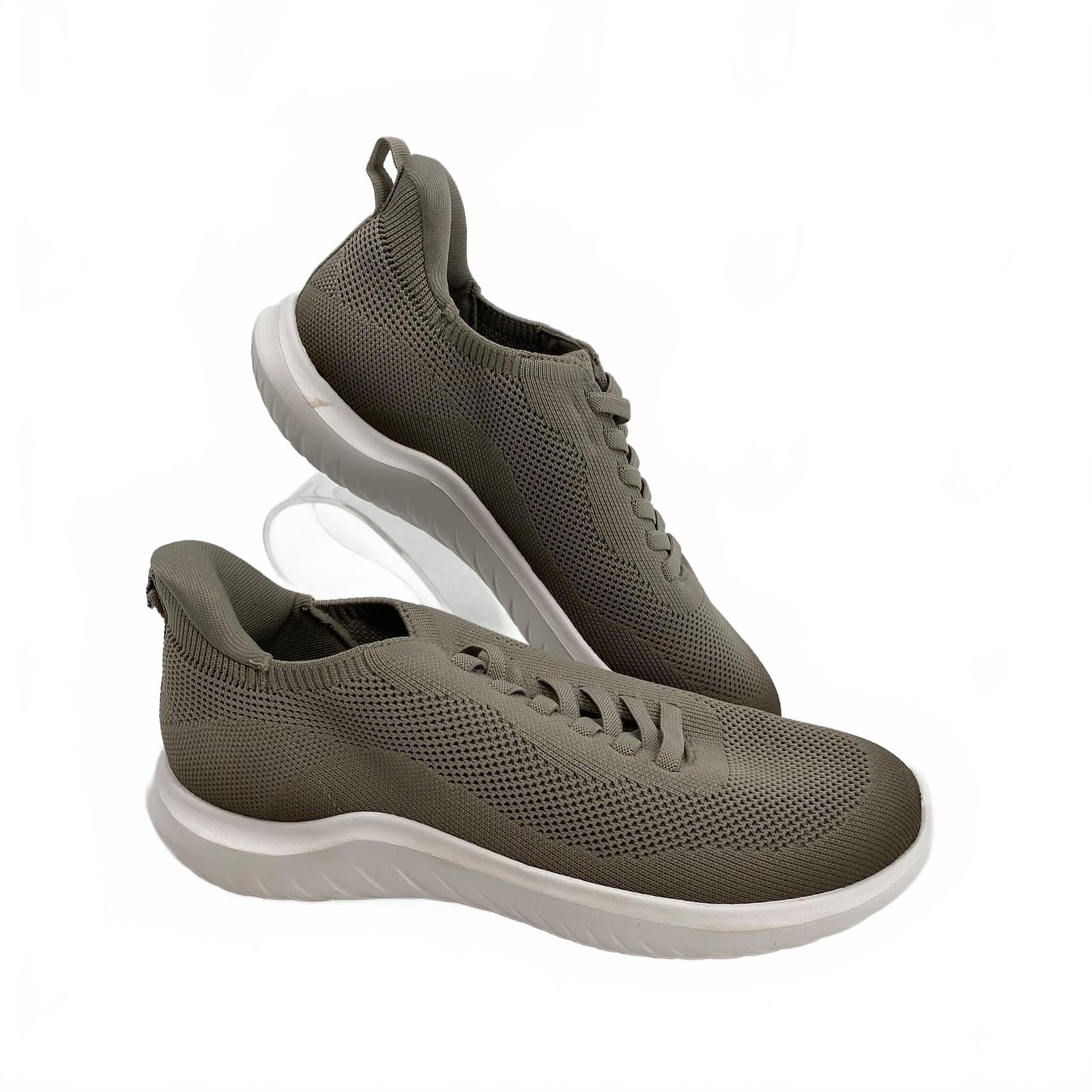 Clarks Grey Gray White Light wear on sole Sneakers