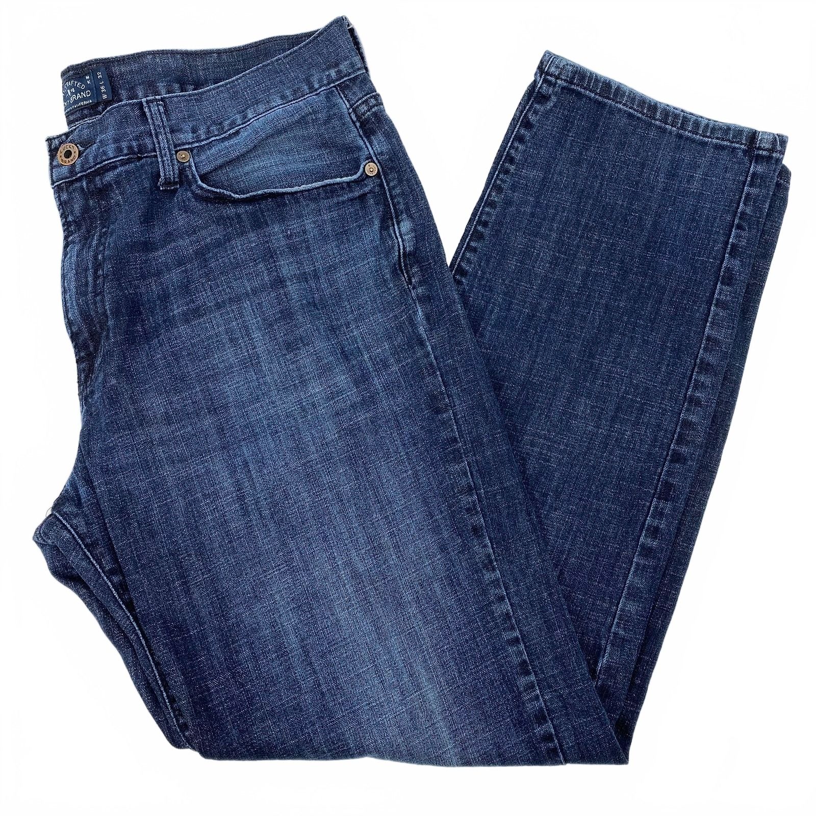 Lucky Brand Blue Straight Leg Jeans Leg Dark Wash 221