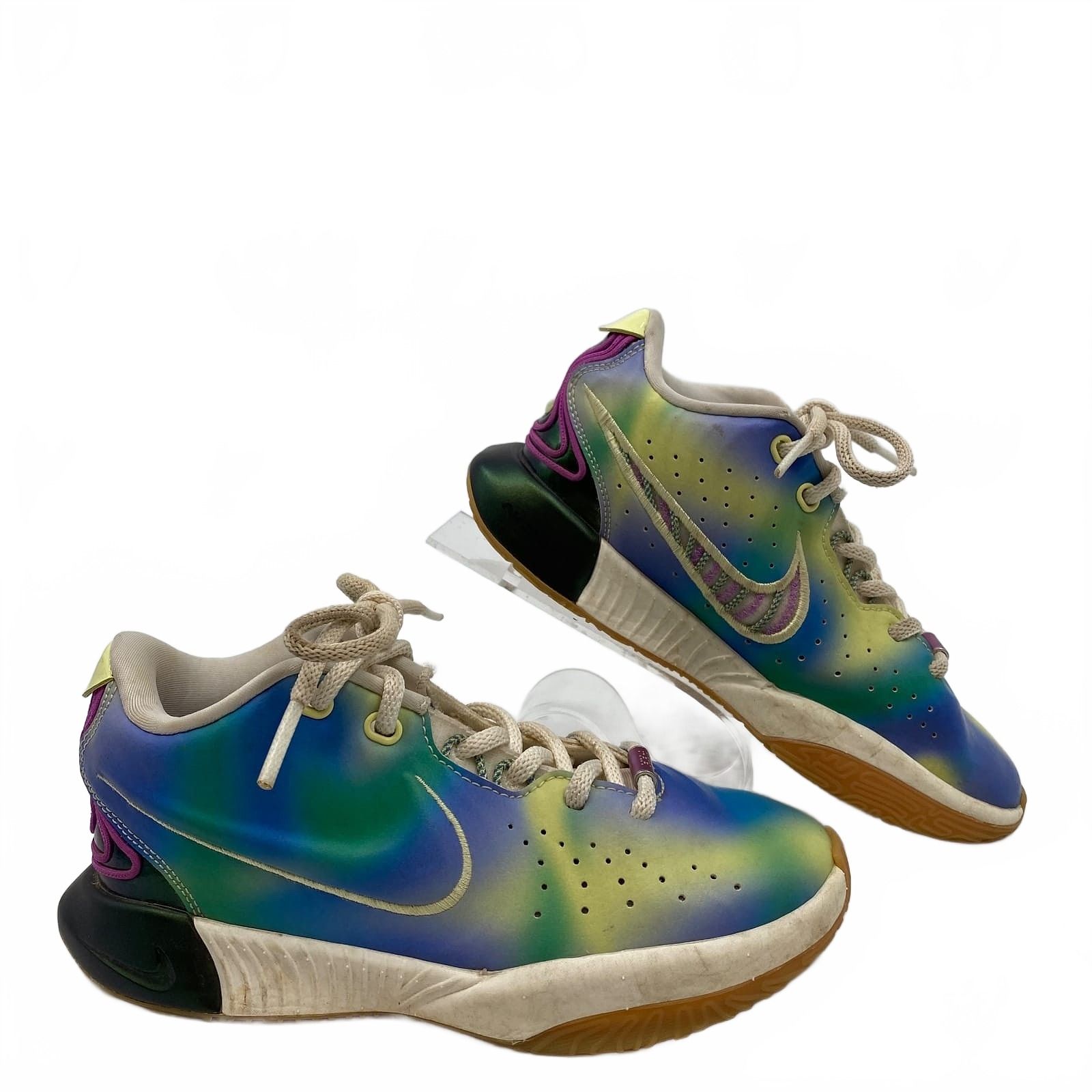 Nike LeBron Northern Lights Boys’ Sneakers