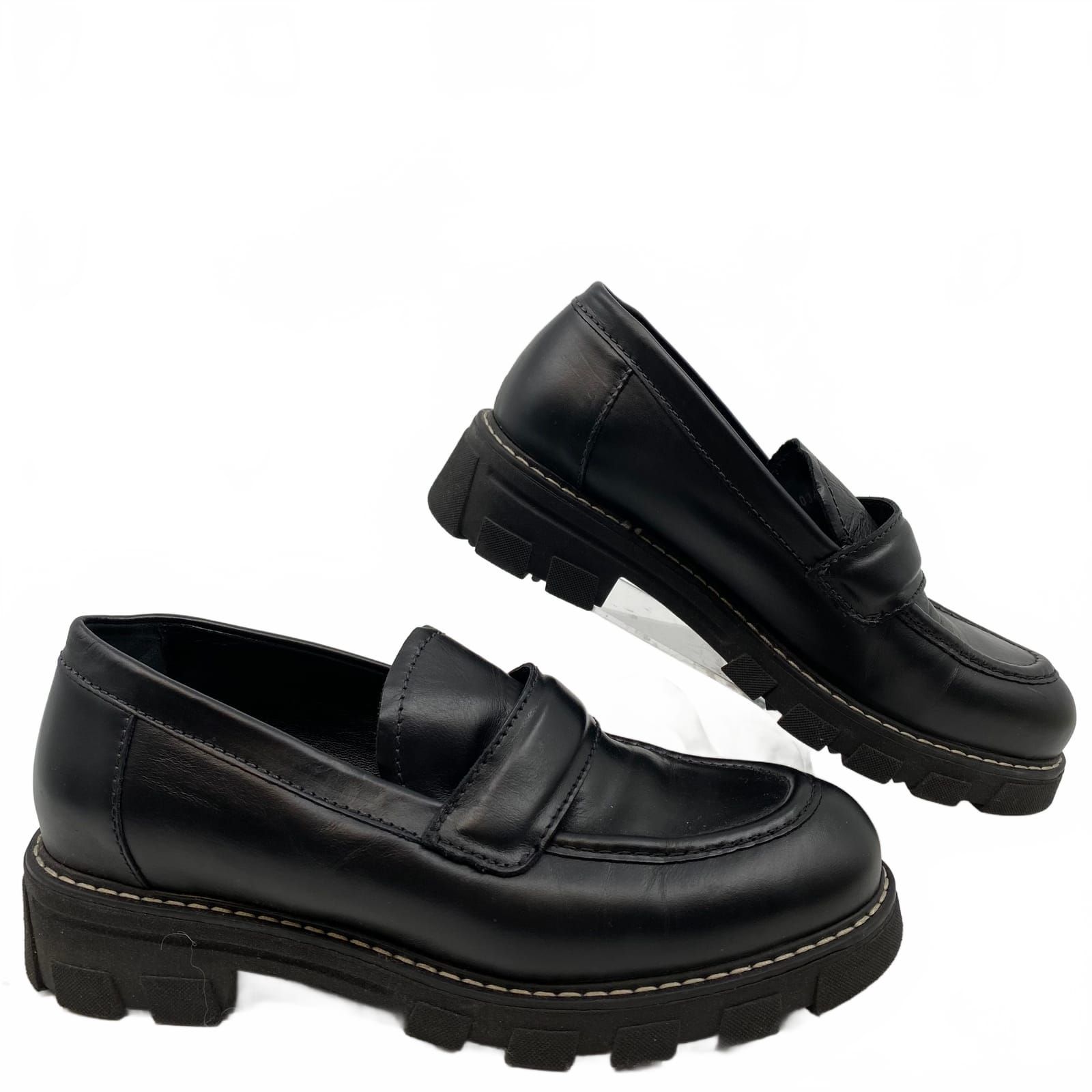 La CANADIENNE Black Leather Flat