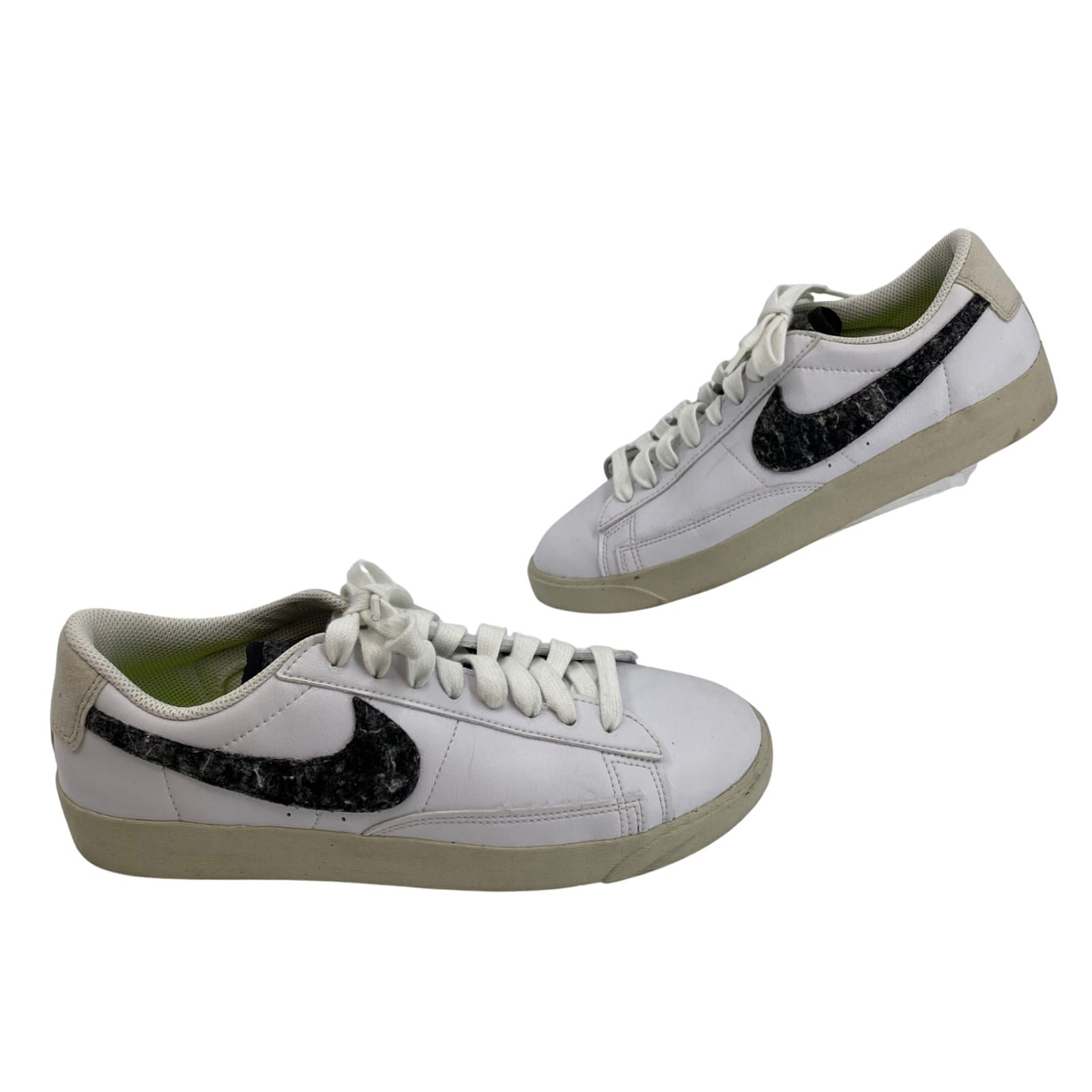 Nike White Leather Blazers Sneakers
