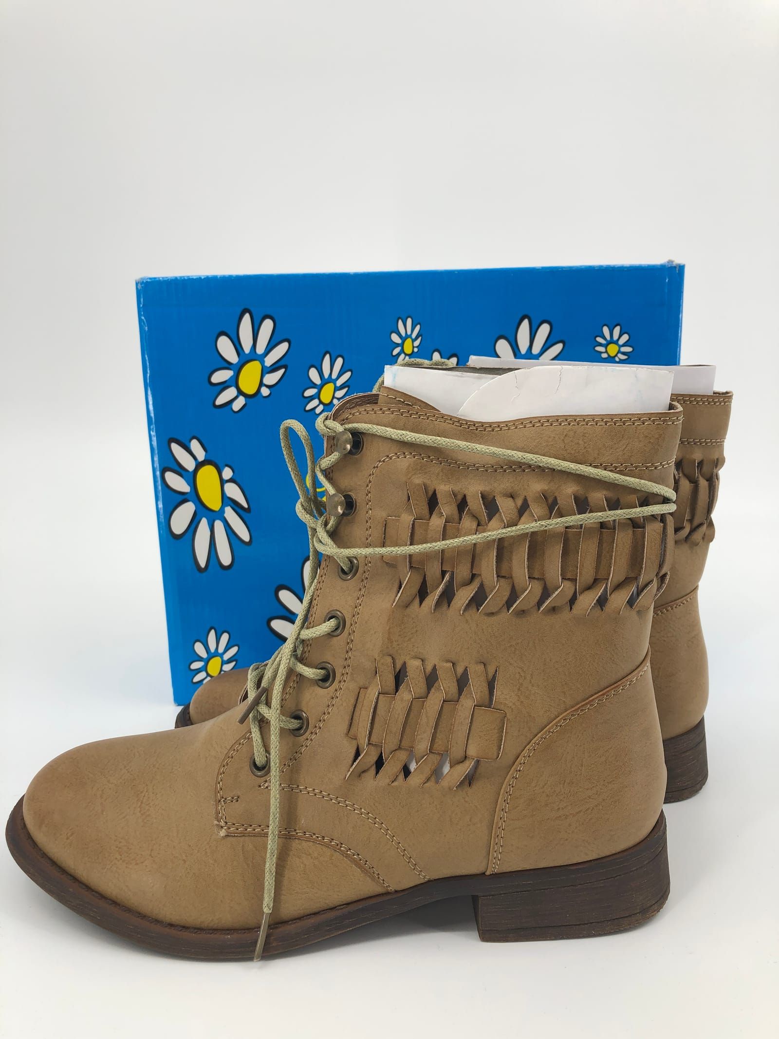De Blossom Collection Brown Leather Lace Up Boots