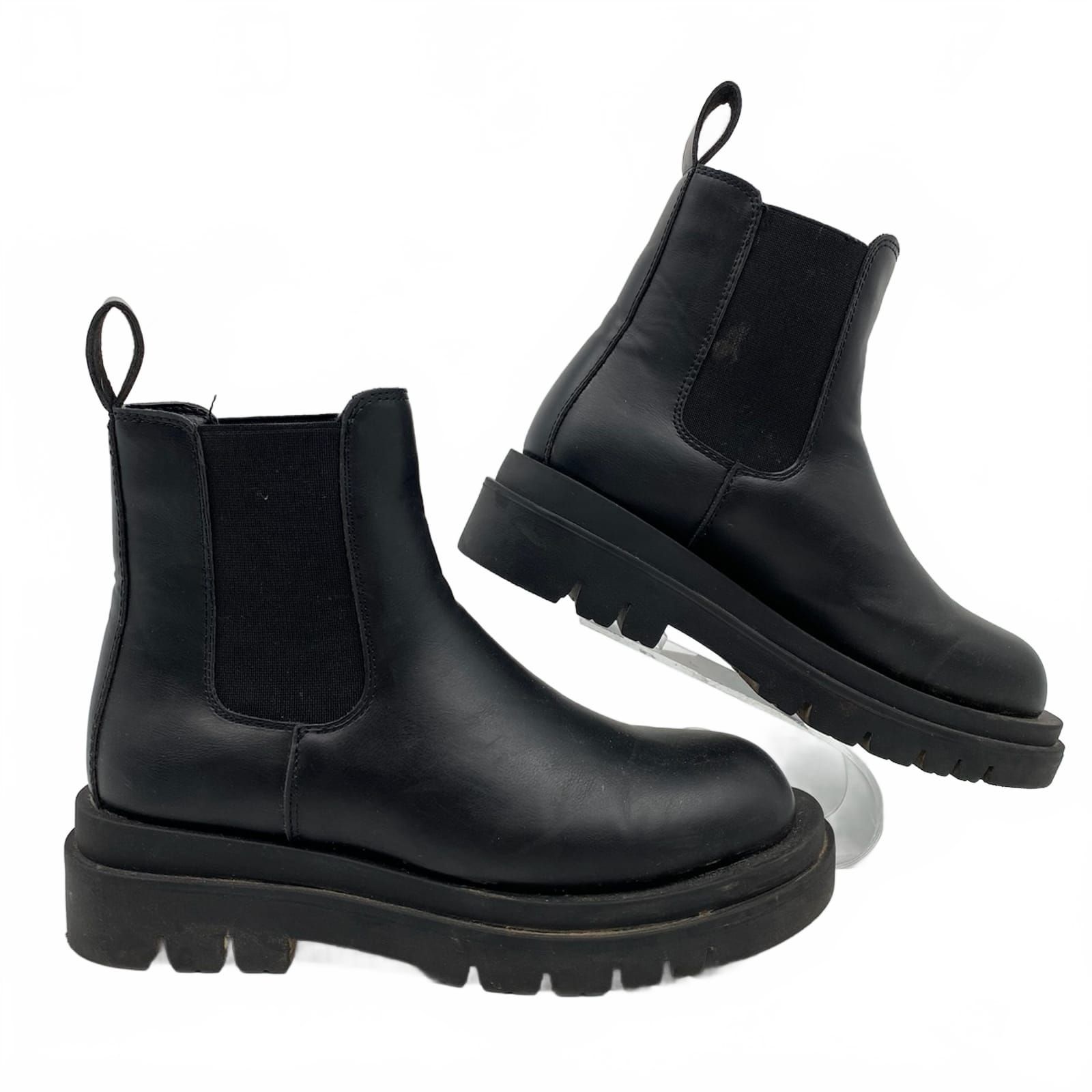 Aquatherm Black Platform Ankle Boots