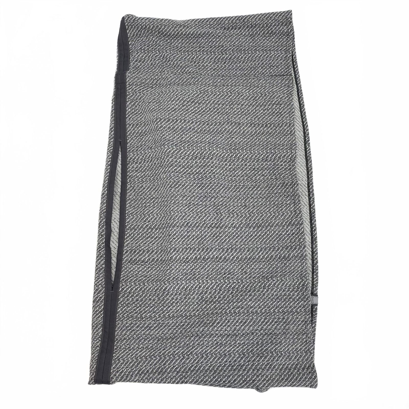 Lululemon Gray Vinyasa Snap Scarf