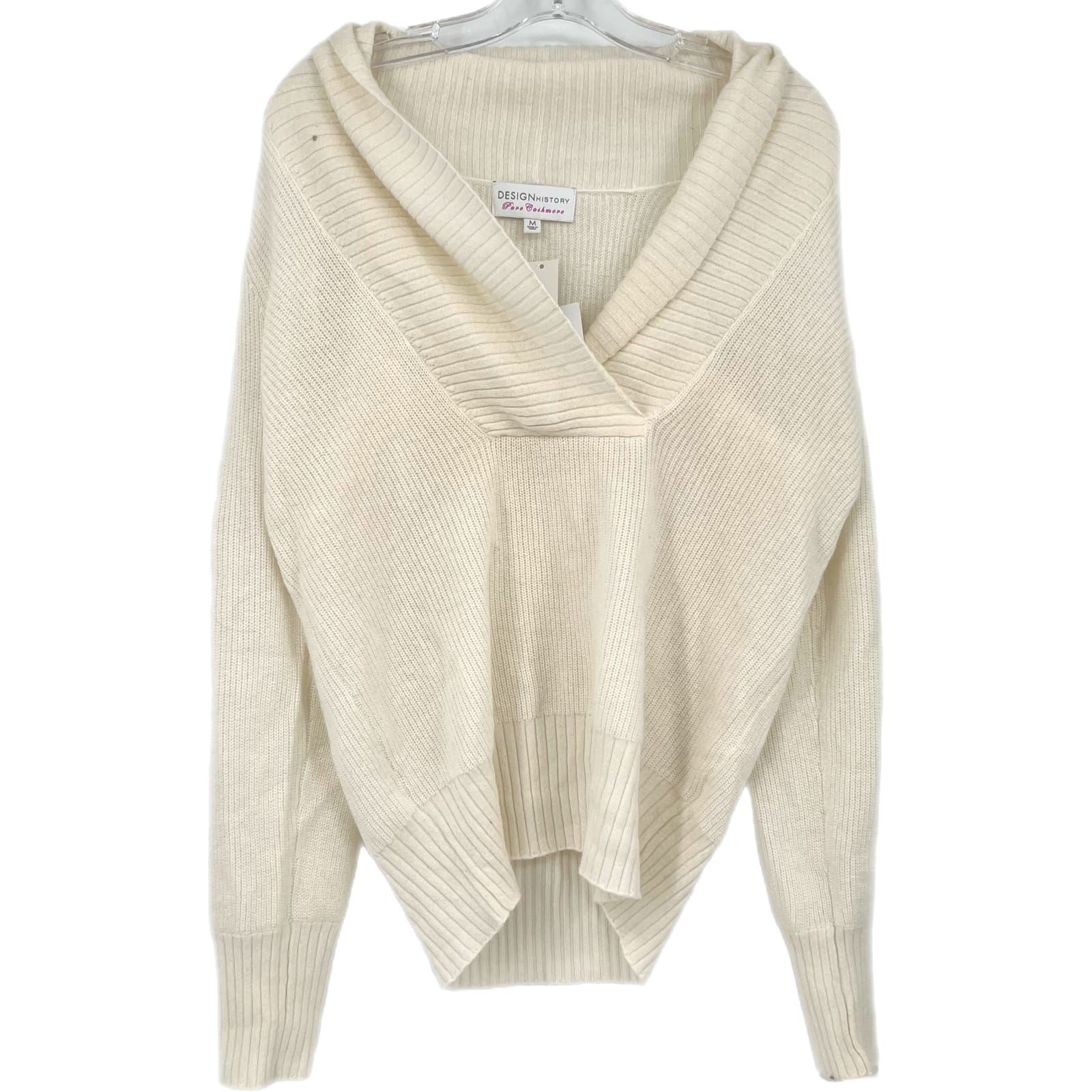 Design History White Cashmere V-Neck Pullover Sweater
