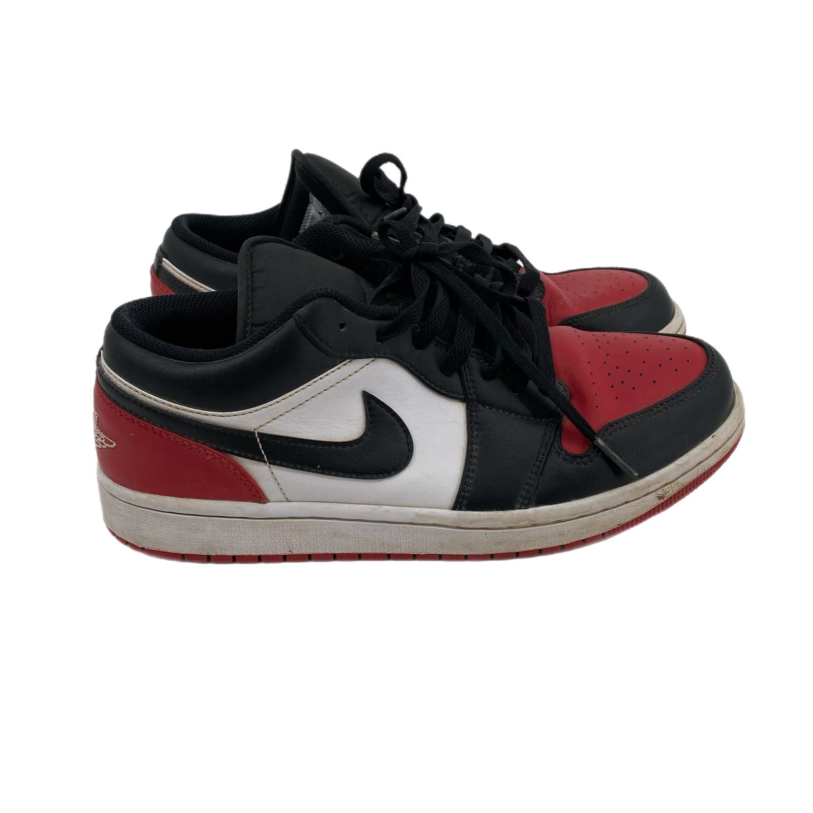 Nike Black Red Lace Up Athletic Shoes