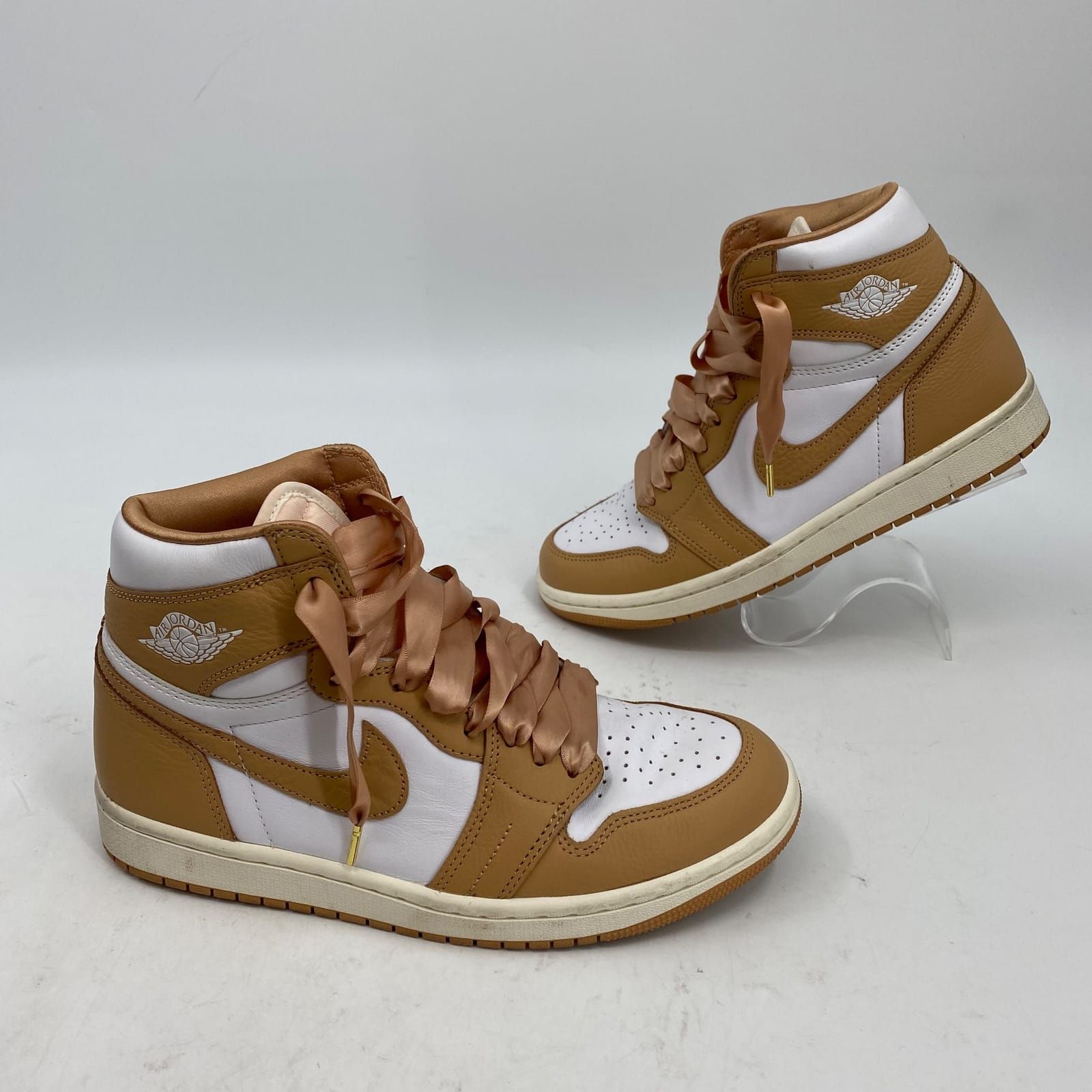 Nike White Tan Sneakers Retro 1 High