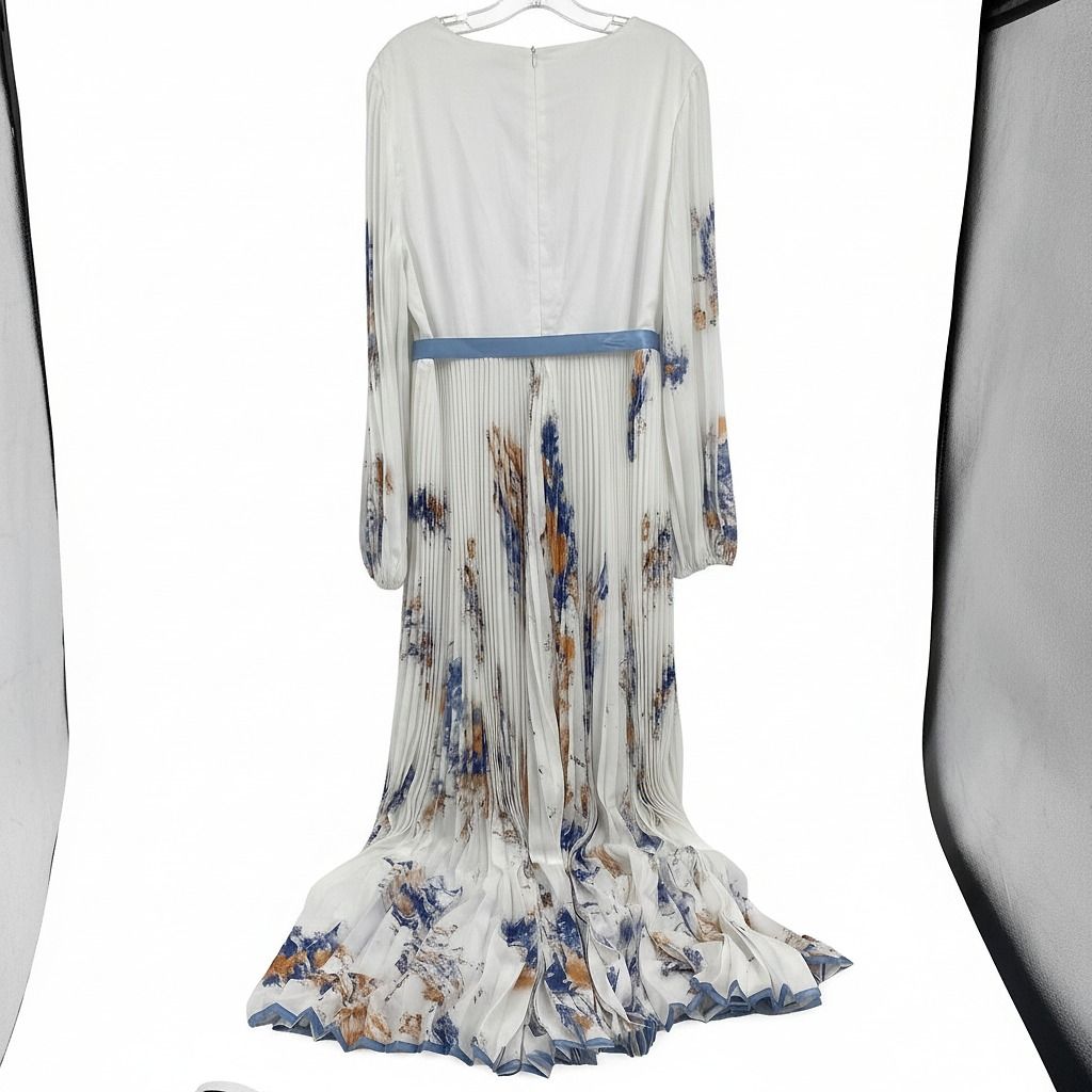 Fehaute White Blue Maxi Dress