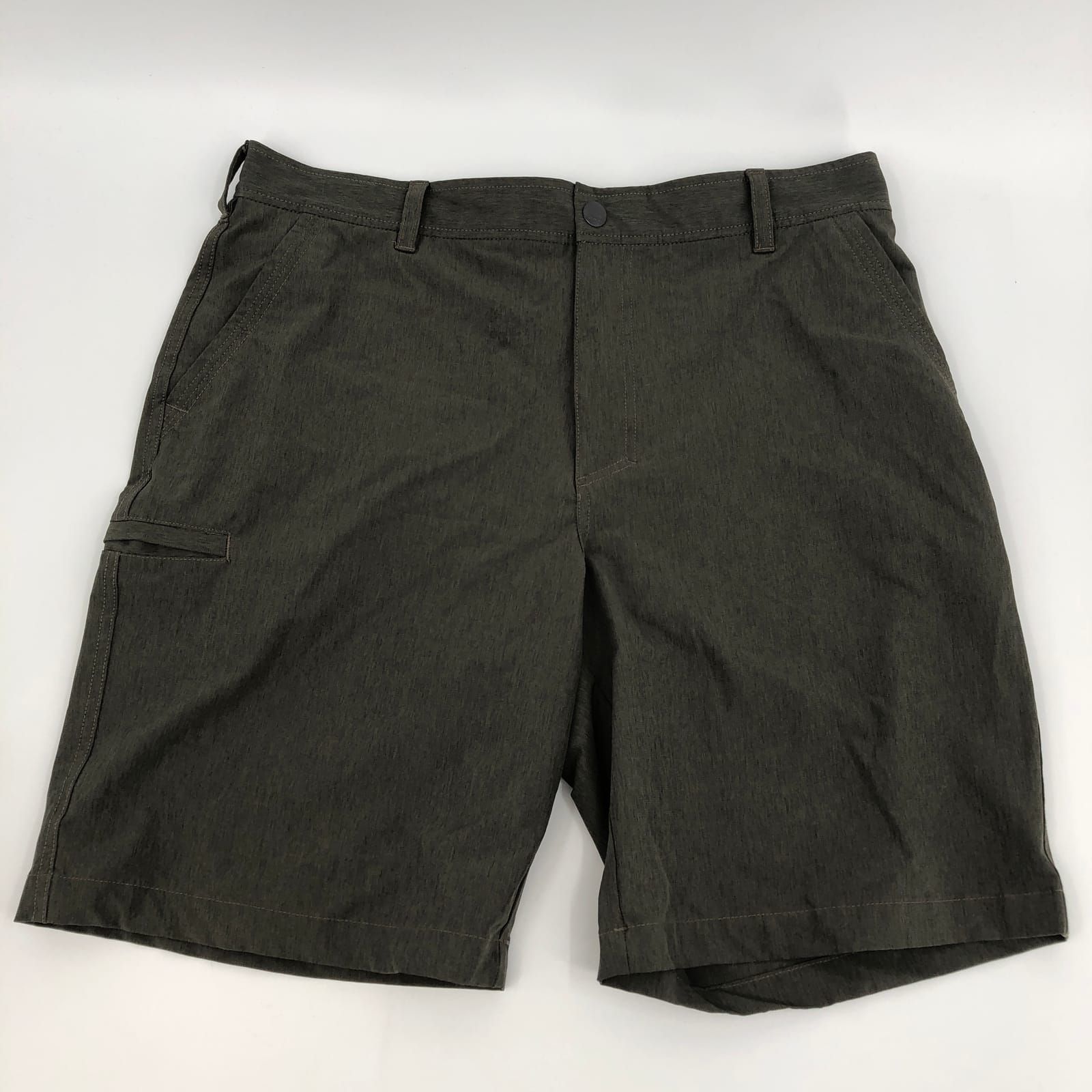 G.H. Bass & Co. Green Belted Breathable Athletic Shorts